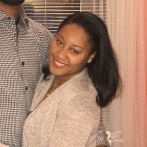 Meet your Posher, Latonya